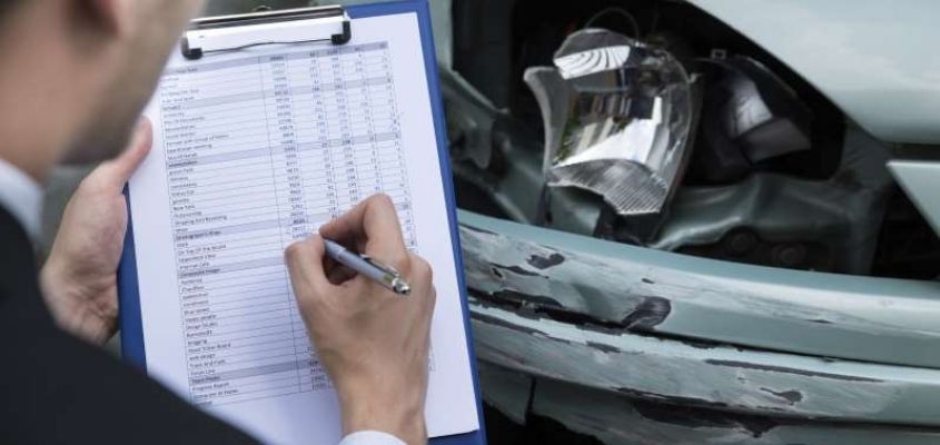 Easily File Your Car Insurance Claims In UAE
